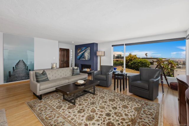 1044 Leroy Street, San Diego, CA 92106