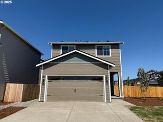 3901 Sw DUNIWAY Ln, Gresham, OR 97080