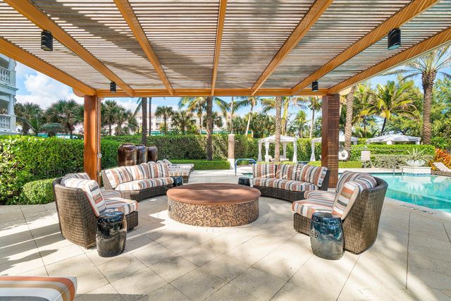 155 S Ocean Avenue 303, Palm Beach Shores, FL 33404