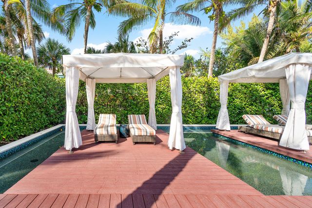 155 S Ocean Avenue 303, Palm Beach Shores, FL 33404