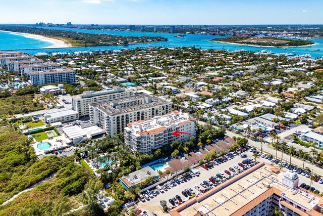 155 S Ocean Avenue 303, Palm Beach Shores, FL 33404