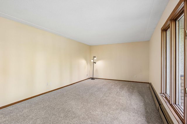 1509 166th Avenue NE, Ham Lake, MN 55304