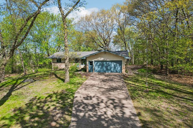 1509 166th Avenue NE, Ham Lake, MN 55304