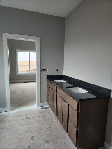 320 13th Street NW, Bondurant, IA 50035