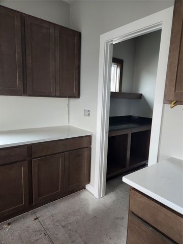 320 13th Street NW, Bondurant, IA 50035