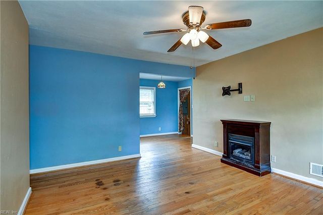 2905 Pinewood DR, Virginia Beach, VA 23452