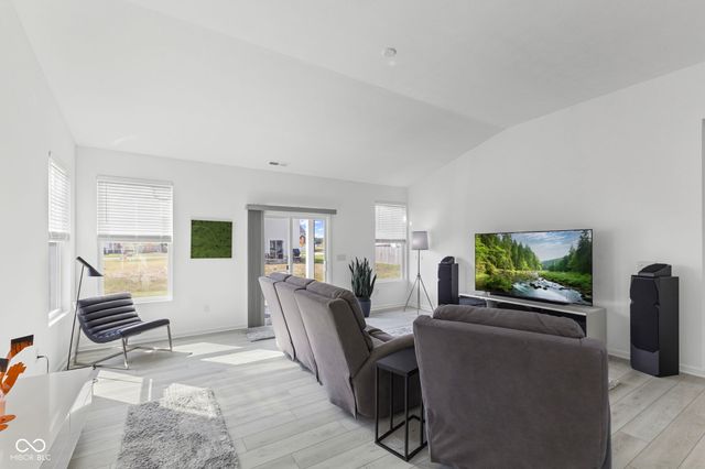 1157 Supernova Drive, Franklin, IN 46131