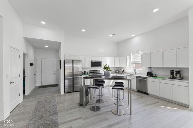 1157 Supernova Drive, Franklin, IN 46131
