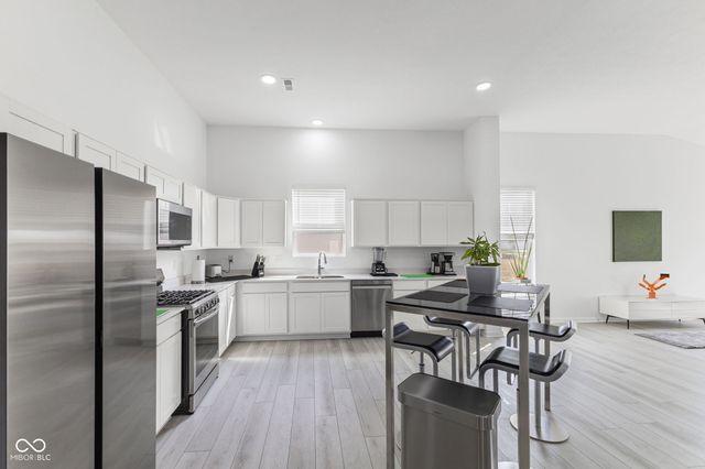 1157 Supernova Drive, Franklin, IN 46131