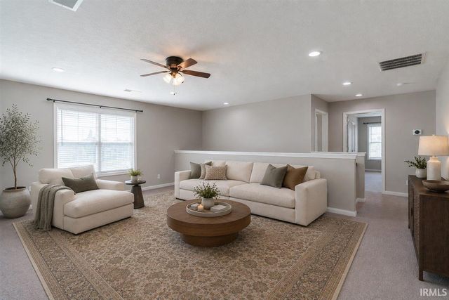 3066 Cornerstone Court, Newburgh, IN 47630