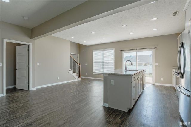 3066 Cornerstone Court, Newburgh, IN 47630