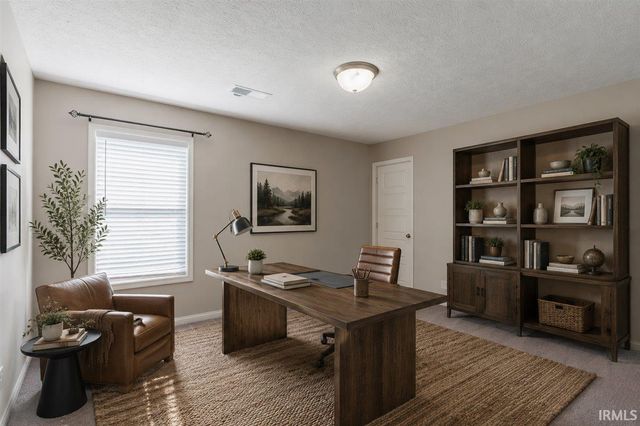 3066 Cornerstone Court, Newburgh, IN 47630