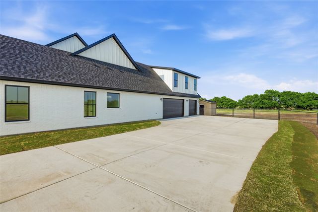 7289 Christina Court, Krum, TX 76249