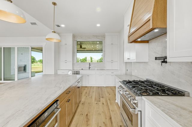 7289 Christina Court, Krum, TX 76249