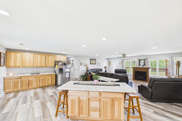 663 John R Jones Road, London, KY 40741