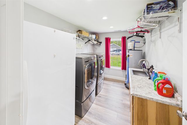 663 John R Jones Road, London, KY 40741