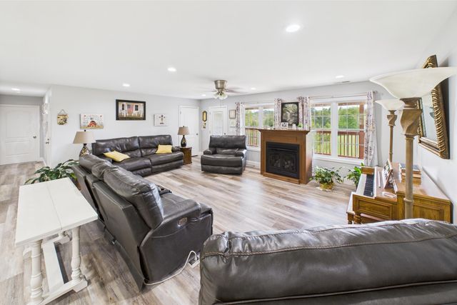 663 John R Jones Road, London, KY 40741