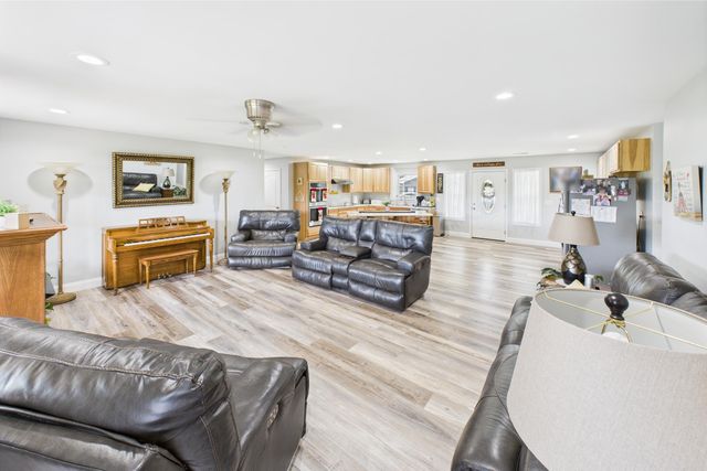 663 John R Jones Road, London, KY 40741