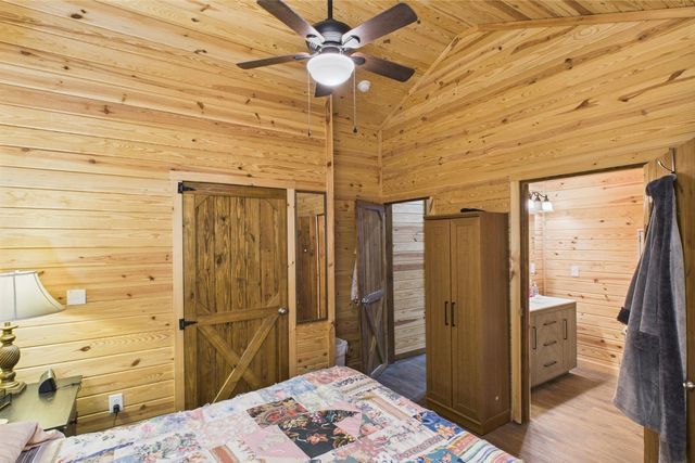 663 John R Jones Road, London, KY 40741