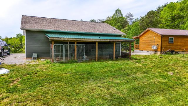 663 John R Jones Road, London, KY 40741