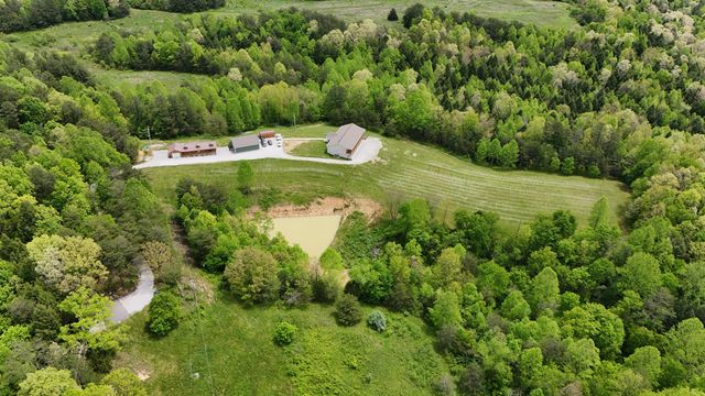 663 John R Jones Road, London, KY 40741