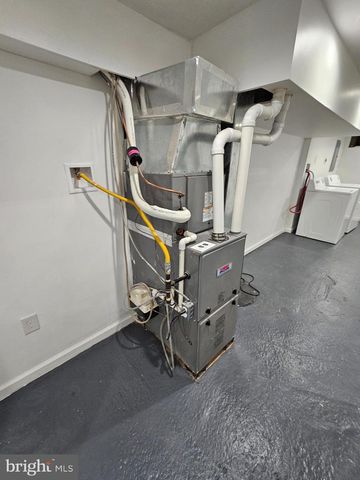 1334 N 27TH ST, Philadelphia, PA 19121