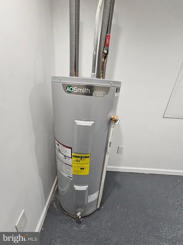 1334 N 27TH ST, Philadelphia, PA 19121