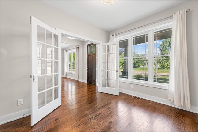 3712 Elmhurst Avenue, Royal Oak, MI 48073
