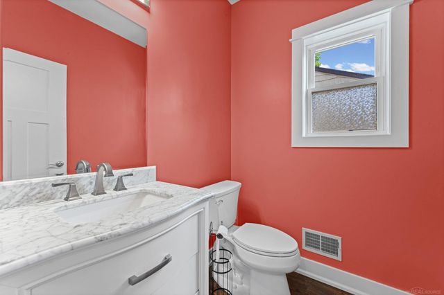 3712 Elmhurst Avenue, Royal Oak, MI 48073