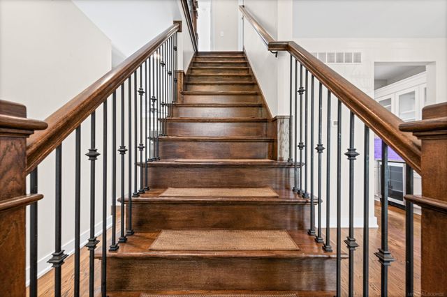 3712 Elmhurst Avenue, Royal Oak, MI 48073