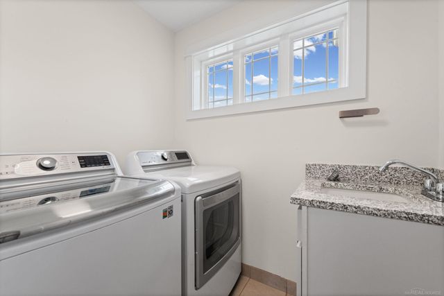 3712 Elmhurst Avenue, Royal Oak, MI 48073