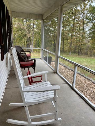 5318 Blackjack School Road, Crane, MO 65633