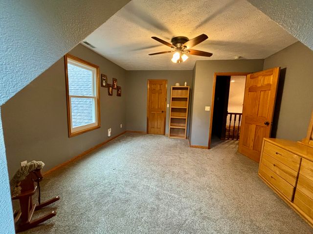 5318 Blackjack School Road, Crane, MO 65633