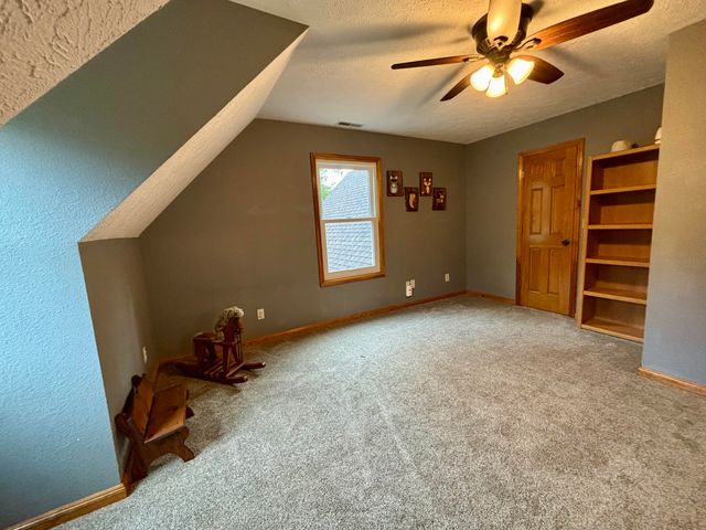 5318 Blackjack School Road, Crane, MO 65633