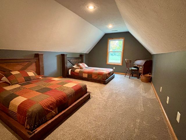 5318 Blackjack School Road, Crane, MO 65633