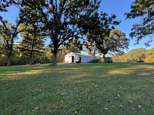 5318 Blackjack School Road, Crane, MO 65633