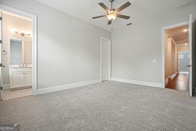 123 Village Green Avenue, Woodstock, GA 30189