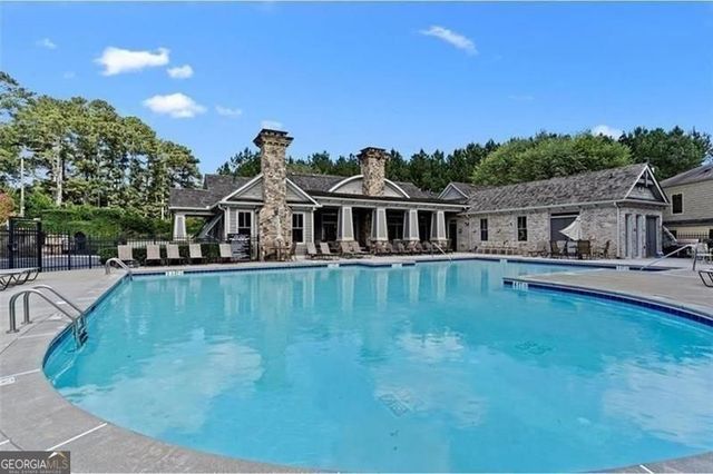 123 Village Green Avenue, Woodstock, GA 30189