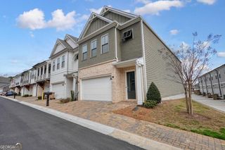 123 Village Green Avenue, Woodstock, GA 30189