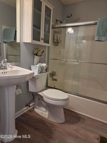 1 Golfview Court, Calabash, NC 28467