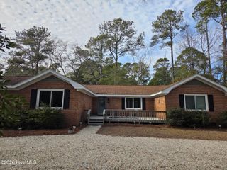 1 Golfview Court, Calabash, NC 28467