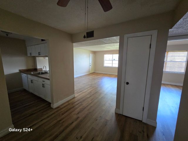 605 Colonial Drive, 4, Fort Walton Beach, FL 32547