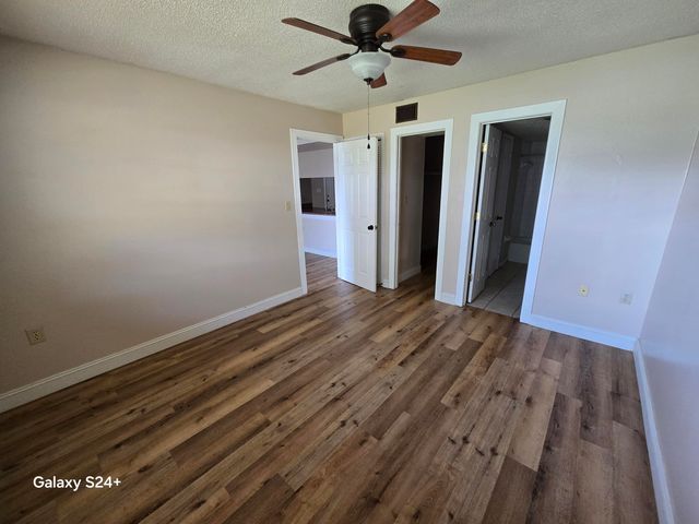 605 Colonial Drive, 4, Fort Walton Beach, FL 32547