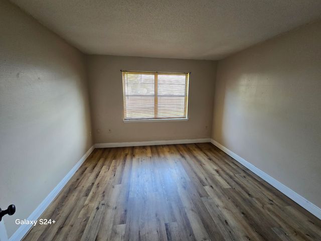 605 Colonial Drive, 4, Fort Walton Beach, FL 32547