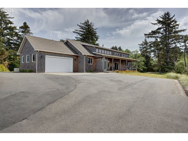 33032 PACIFIC BELLEVUE Ln, Warrenton, OR 97146
