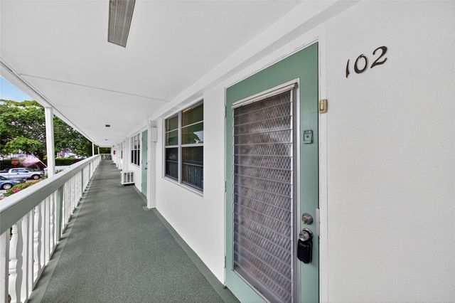 102 Newport F 102, Deerfield Beach, FL 33442