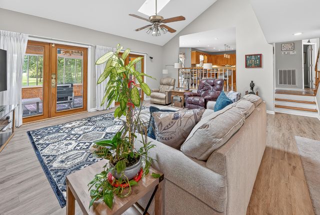 2 Cutchin Court, Charleston, SC 29414