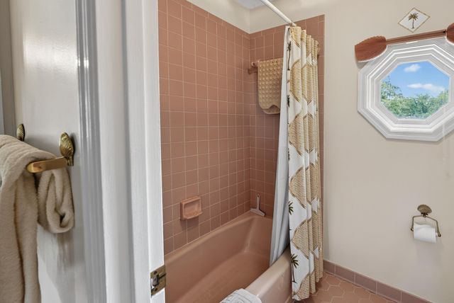 2 Cutchin Court, Charleston, SC 29414