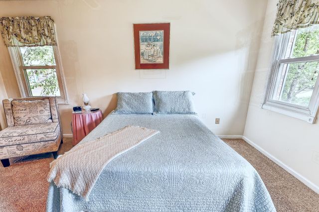 2 Cutchin Court, Charleston, SC 29414