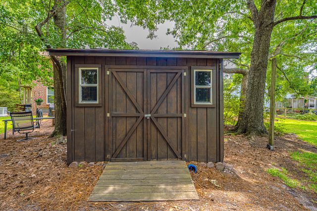 2 Cutchin Court, Charleston, SC 29414